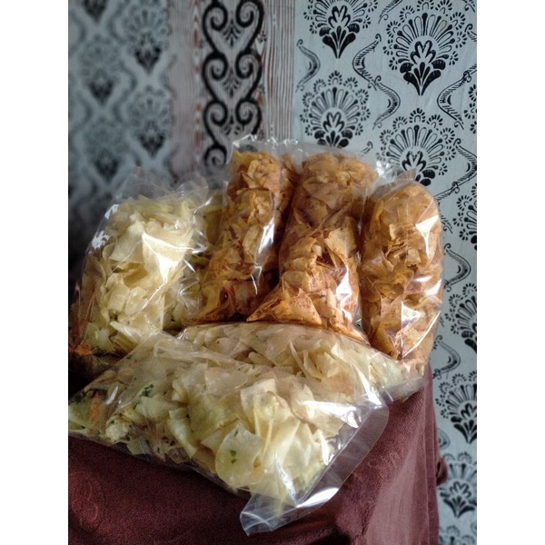 

Kerupuk/keripik Talas ibu dini