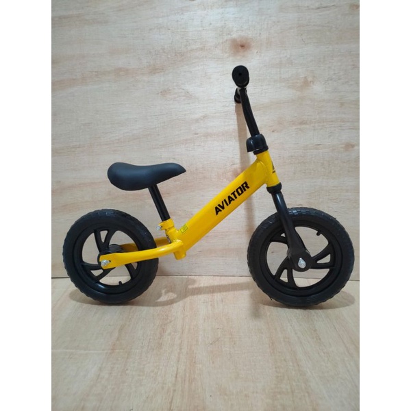 Balance bike sepeda anak push bike Aviator AT-7901 tanpa pedal