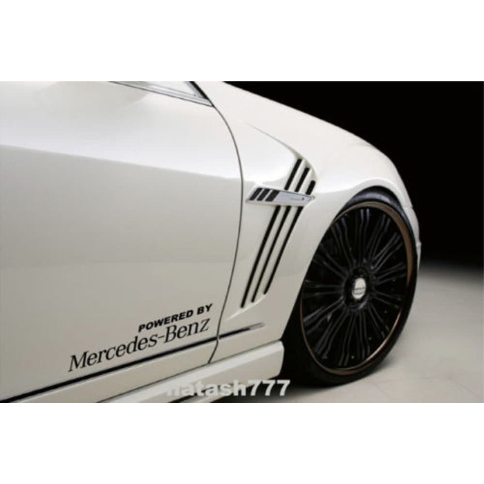 sticker stiker mercedes benz powered by mercedes benz - Putih Elegan