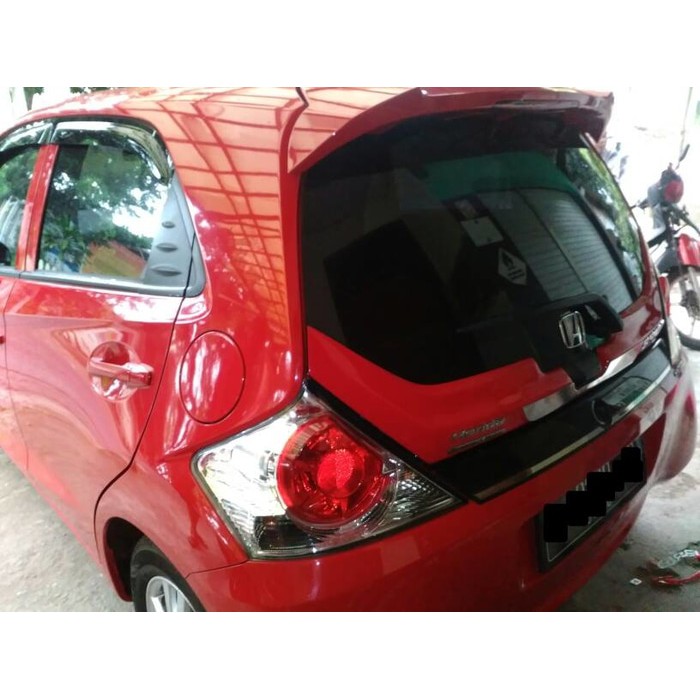 Duck Tail Honda Brio tersedia berbagai macam warna