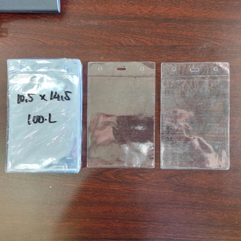 

Plastik Badge Nama Mika Kartu ID CARD 10.5 x 14.5