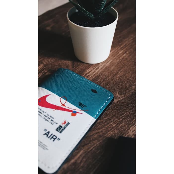 

Custom card holder lipat | bisa pakai gambar apapun cocok untuk hadiah