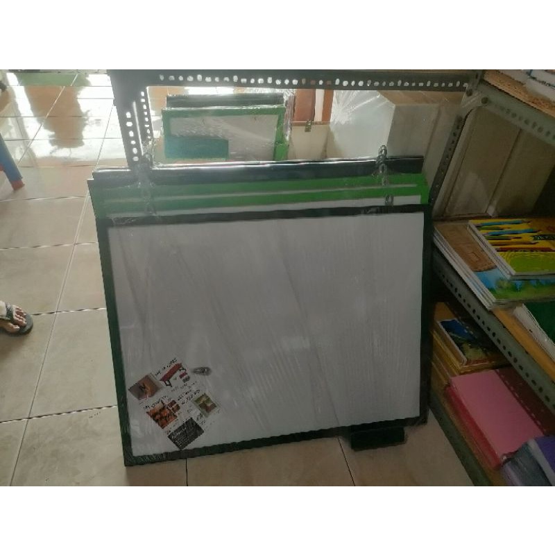 

papan tulis besar / whiteboard besar