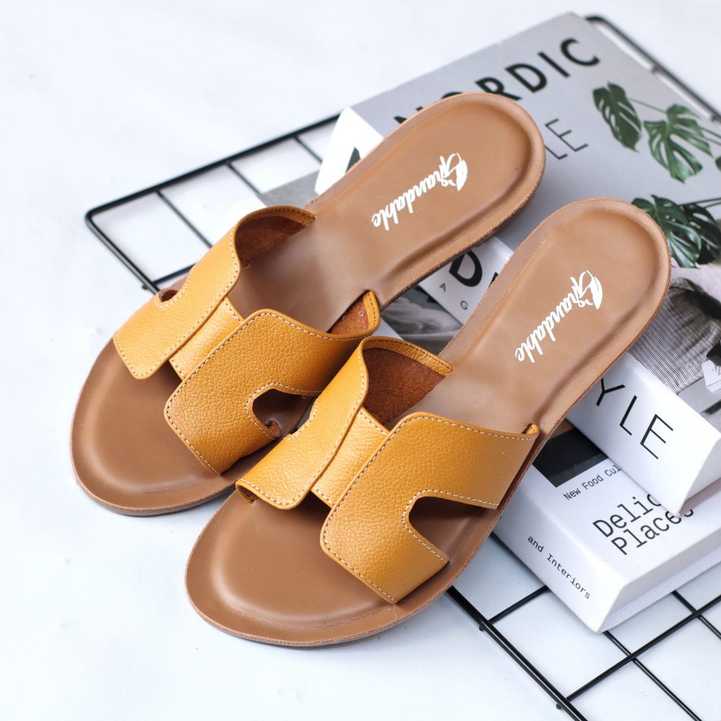 ABRHM x ADELIA Sandal Kulit Wanita Papirut Sendal Slop Asli Garut Sandal CAsual Wanita Original Murah