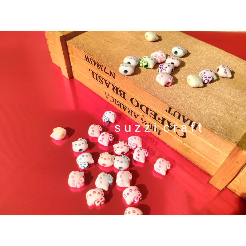 GROSIR manik Monte kepala hello Kitty per pon