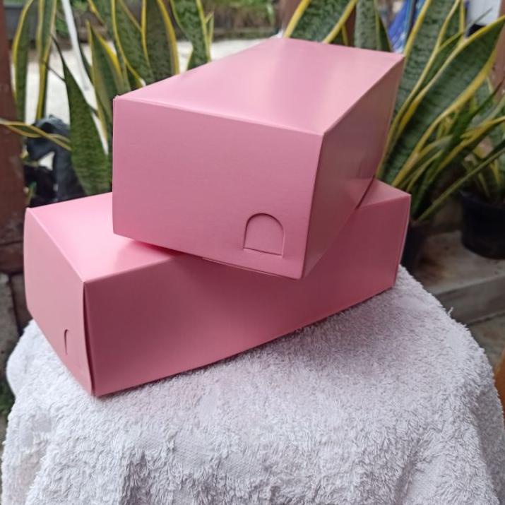 

New - box kue bolu gulung 22x10x7 / dus kue / box spiku isi 10 pcs ..