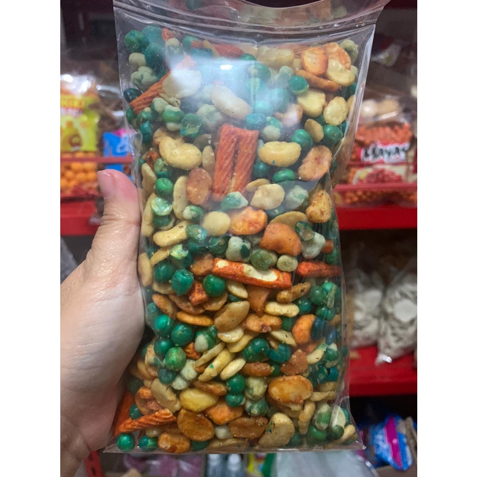 

Kacang Campur
