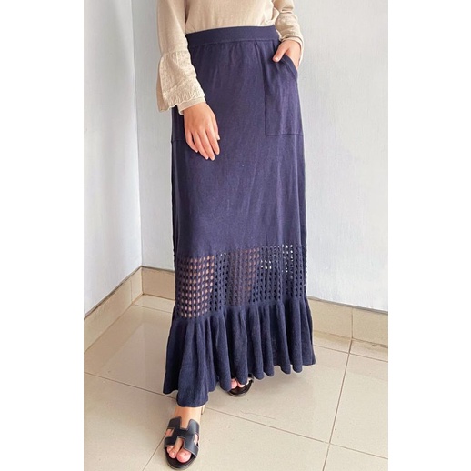 Ameli* flowy knit maxi skirt