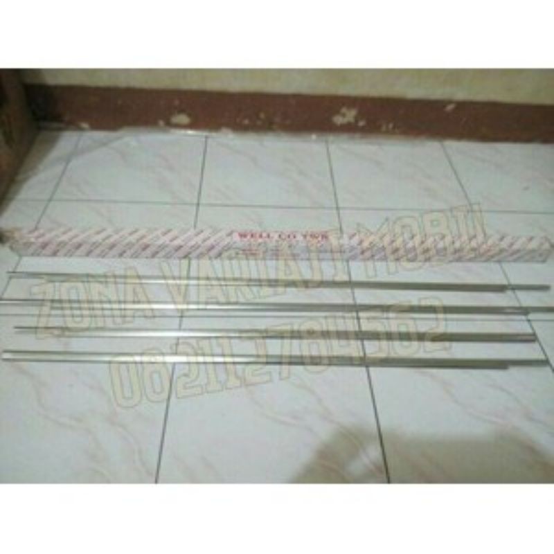 List Lis Kaca Samping / Window Liner Avanza / Xenia Lama New VVti 2004 sampai 2011 Besi Stainless