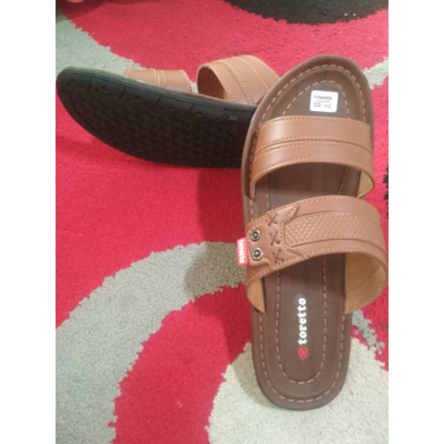 Sandal cowok toretto