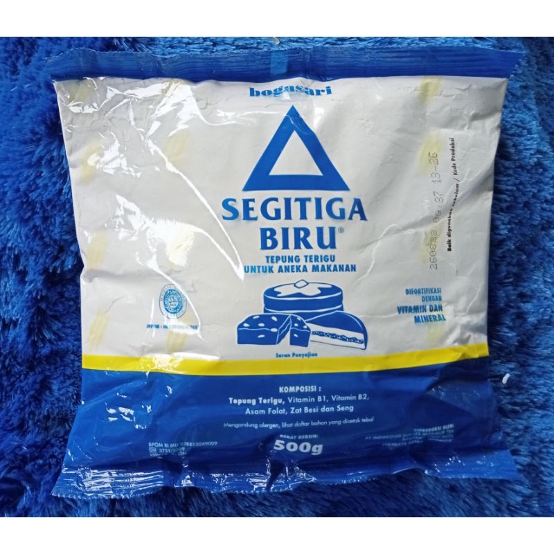 

segitiga biru (bogasari)