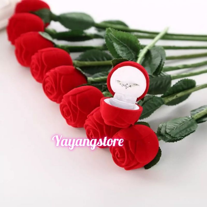 KOTAK CINCIN / BOX CINCIN / TEMPAT CINCIN / RING BOX / GIFT BOX BUNGA MAWAR MERAH VALENTINE IMPORT