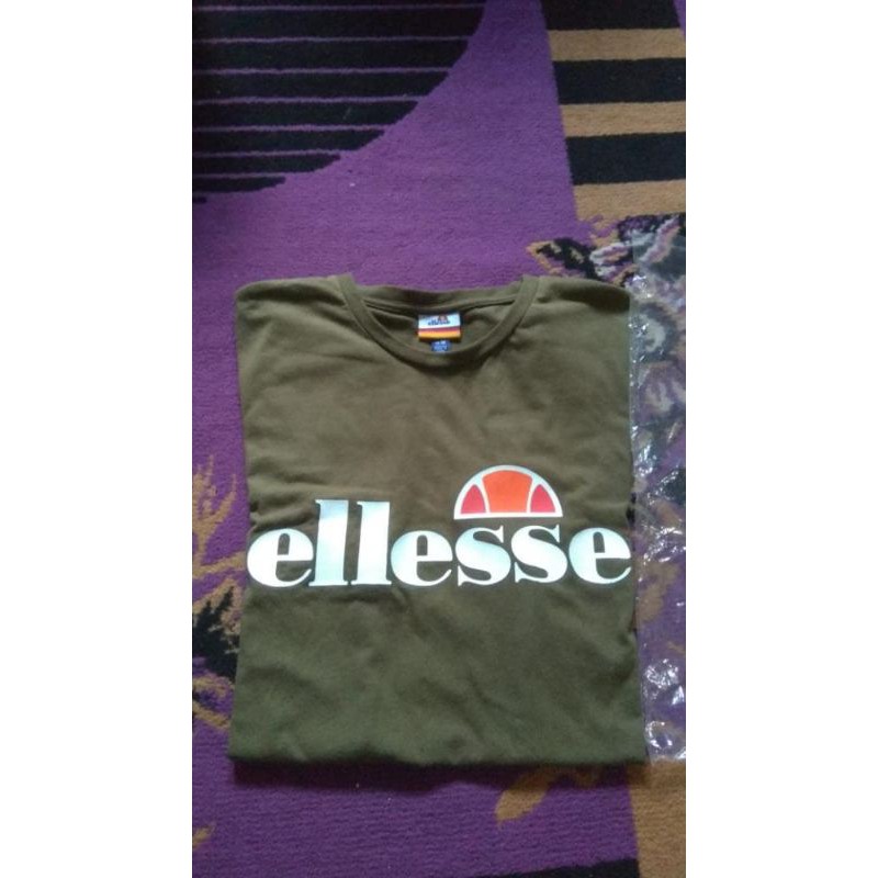 tshirt ellesse