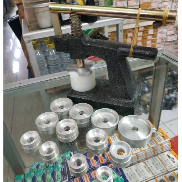 Alat Press Jam Tangan Full Besi Berkualitas Bagus