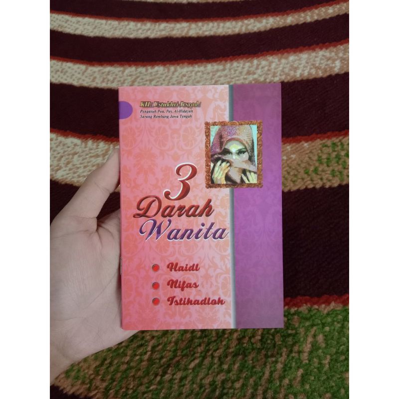

Buku 3 Darah Wanita