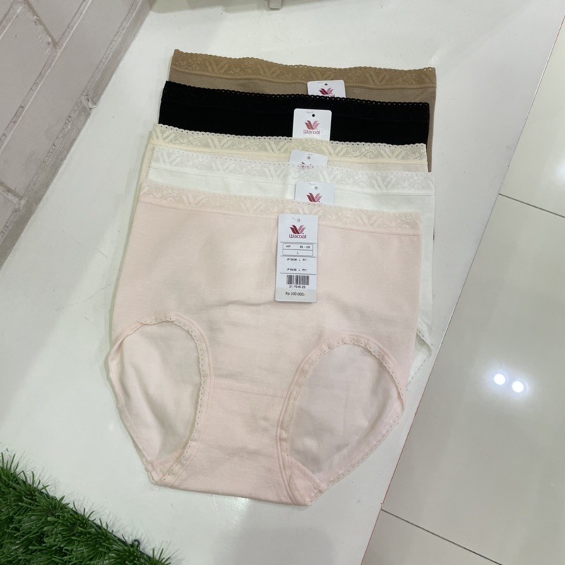 Wacoal Basic Collection Midi Panty IP 5436 / Celana Dalam