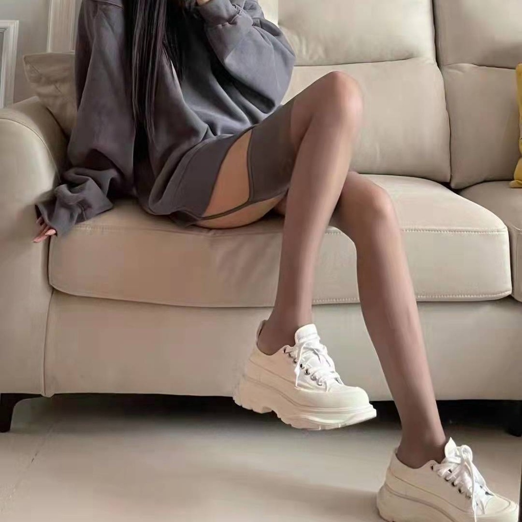 Kaus kaki bagian tipis wanita suspender one-piece sutra putih di atas lutut kaus kaki kaus kaki tabu