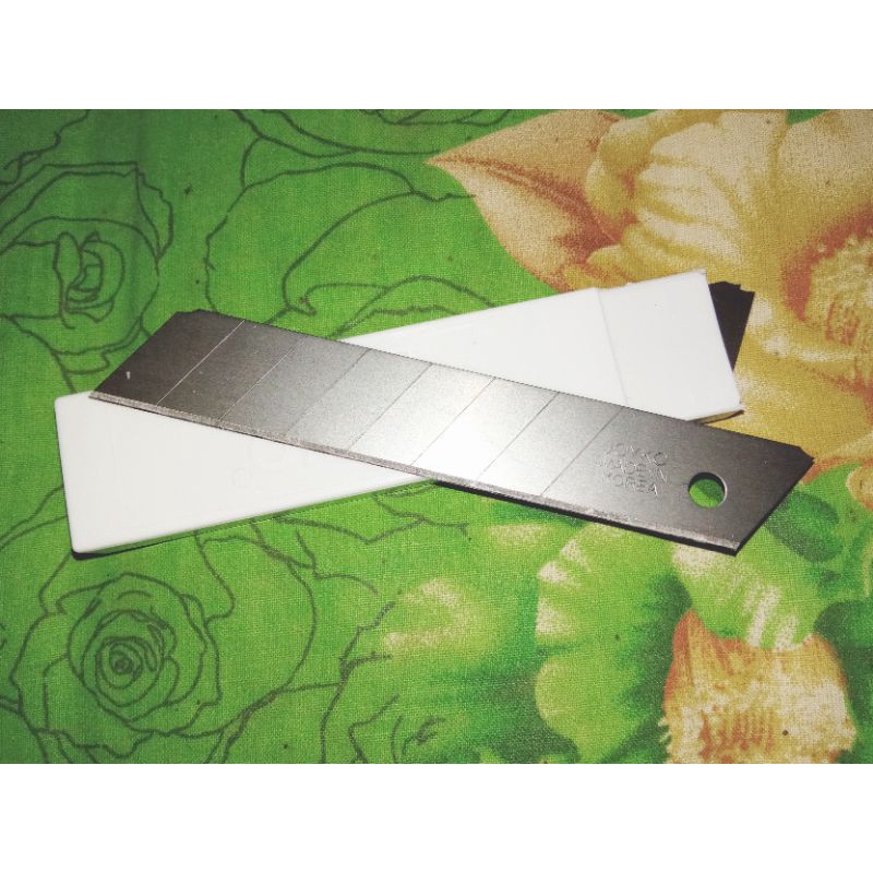 

Isi Cutter Joyko Besar , cutter blade Made in korea TAJAM