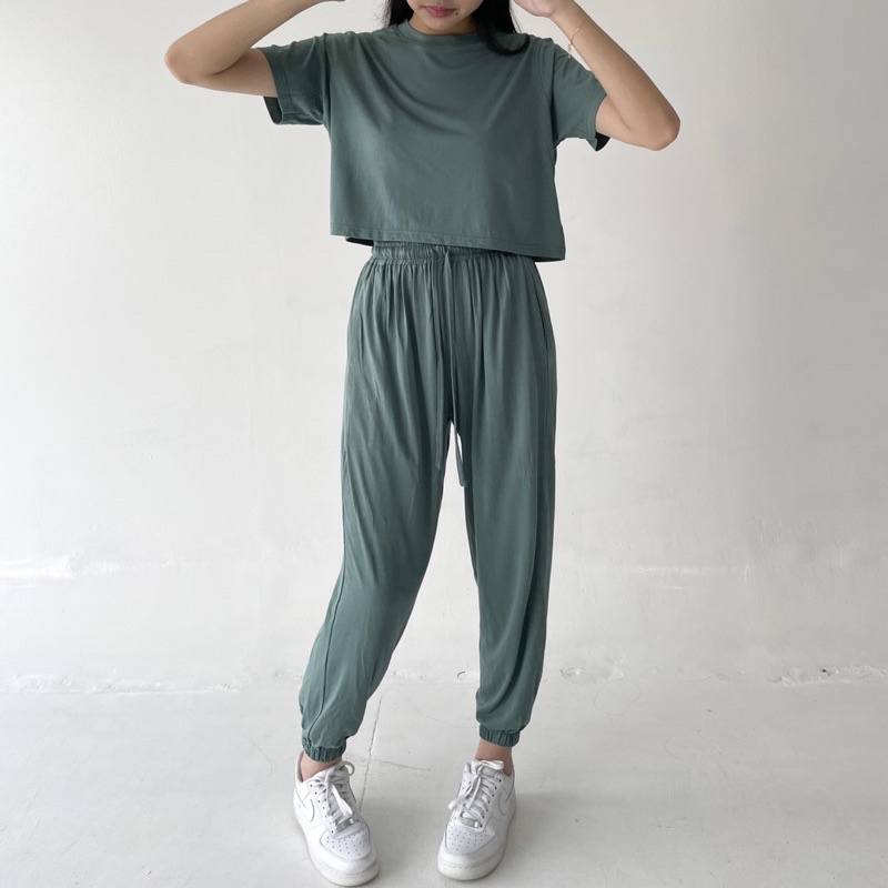 LYON SET | Set Kaos Setelan Wanita Celana Panjang Loungewear Comfy Lounge Celana Panjang Crop Highwaist