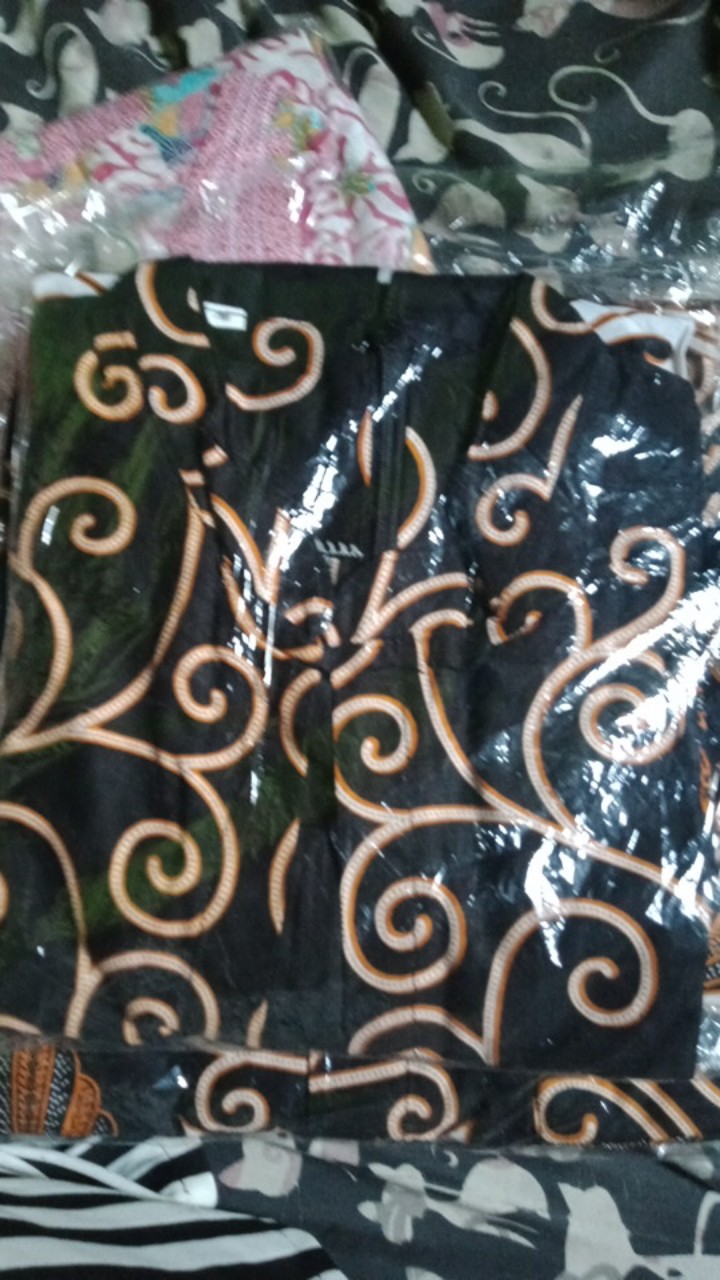 Batik Couple Seragam Rina Bapak Ibu Anak