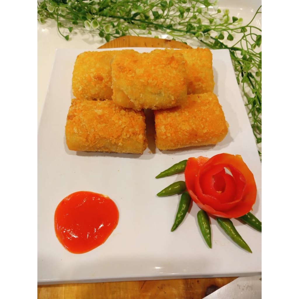 

RISOLES SMOKED BEEF, CHEESE WITH MAYONAISE