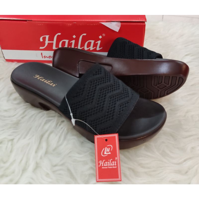 sandal hailai asli wedges . size36-40. forman