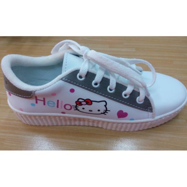 Sepatu Kets Hello Kitty