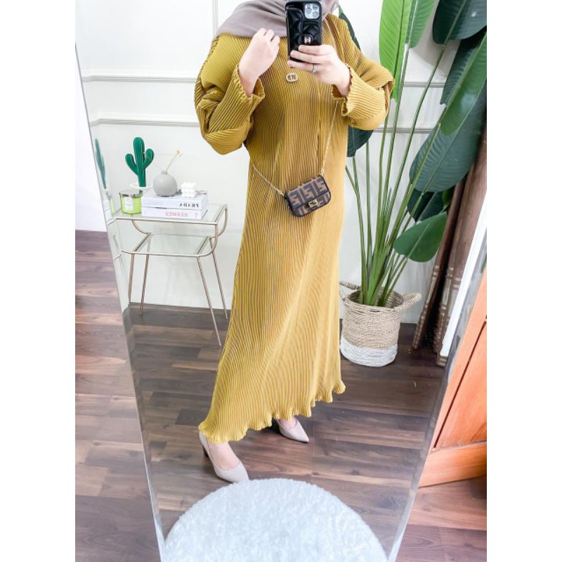 SC BHIA PLEATS DRESS