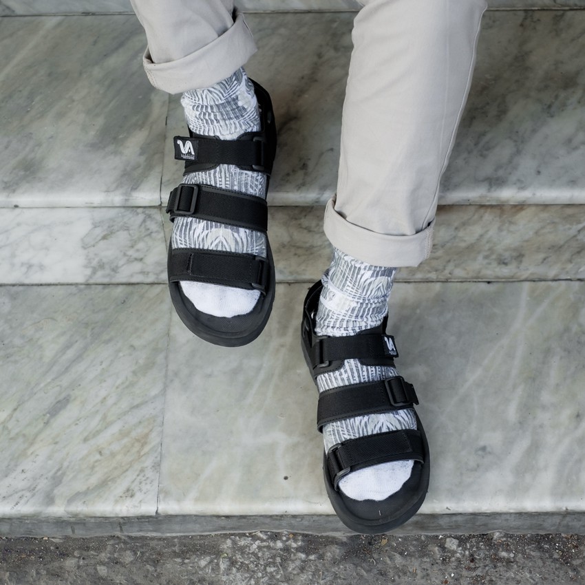 Sandal Gunung Pria Lvnatica Alto Full Black Original Sendal Traveling Casual Hiking Cowok/wanita