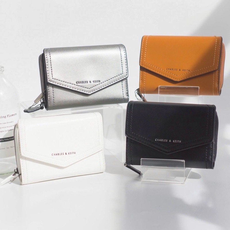 Charles keith Dompet Wanita