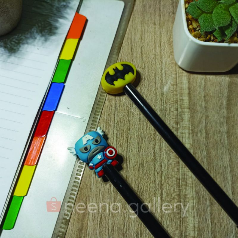 

Pulpen karakter super hero/avengers/batman/Pulpen superhero batman/Pulpen gel/Pulpen Lucu Unik Bagus Berkualitas