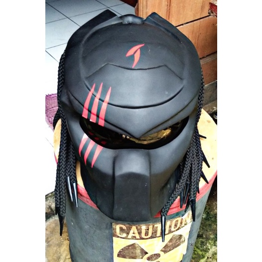helm predator  bekas basic nhk gladiator