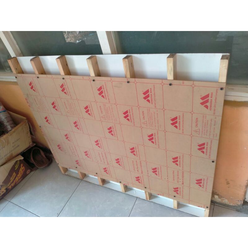 RAK MIE INSTAN RAK WARMINDO UMKM