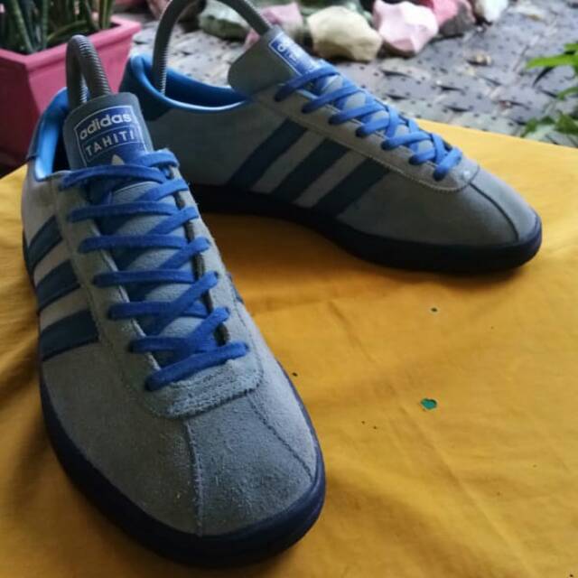 Adidas Tahiti