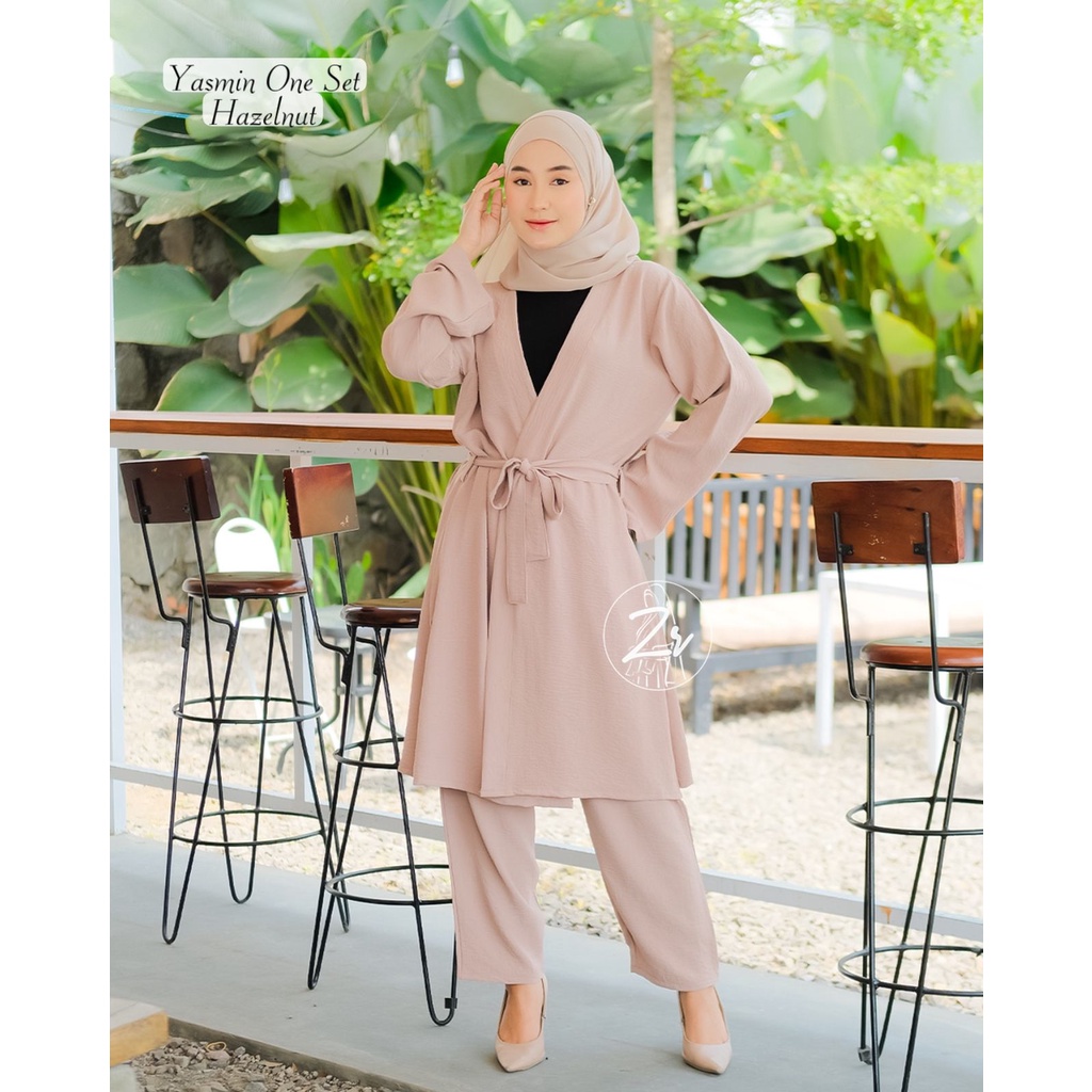 ONE SET CELANA KRINGKEL YASMIN ORI ZR ATASAN OUTER KIMONO LOOKS VINTAGE