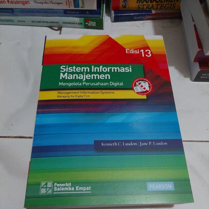 

sistem informasi manajemen edisi 13 kenneth c laudon