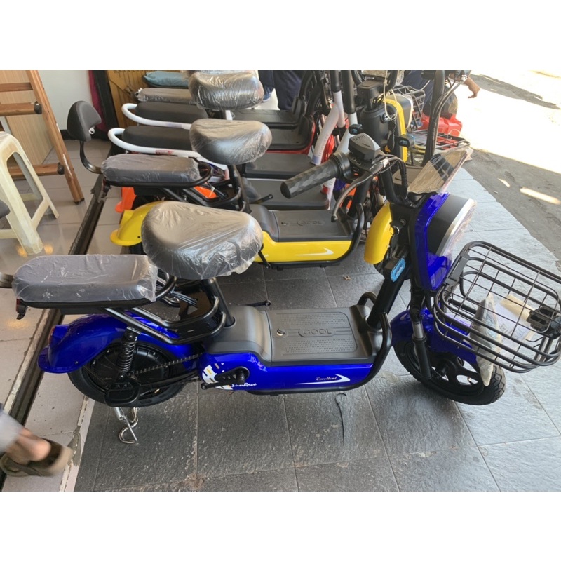 sepeda listrik sunrace excellent terbaru bisa langsung cek barangnya ditoko.