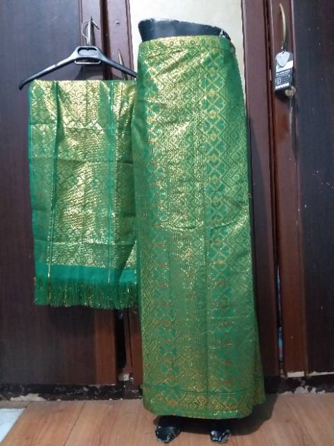 Rok songket motif padang owerslag bonus selendang