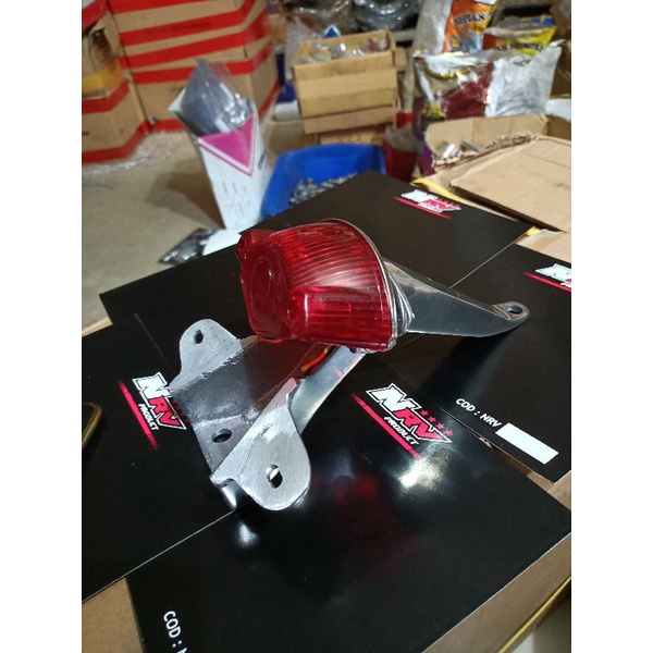 stoplamp  belakang kodok ingris SET DUDUKAN DT 1 set /PNP cb Gl