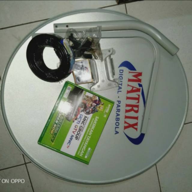 Parabola mini matrix 60cm paket lengkap+Resiver K-vision Bromo