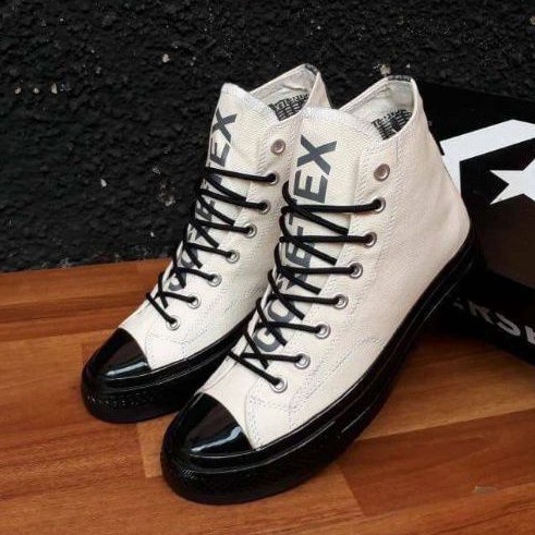white gore tex converse