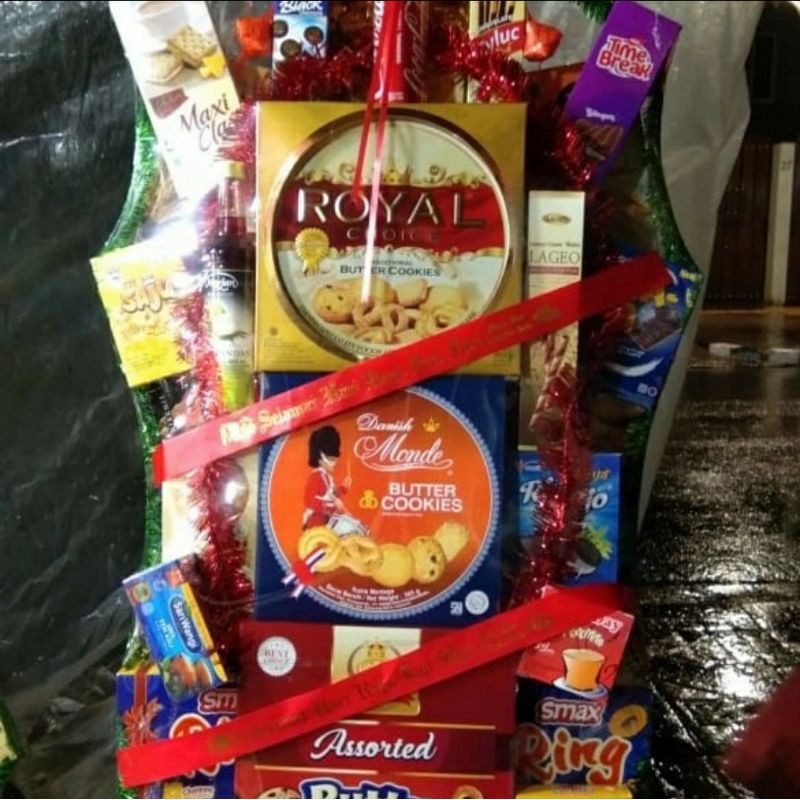 

Bingkisan Lebaran Custom Royal Hampers Idul Fitri Parcel