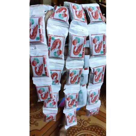 

TERASI UDANG/TERASI MURAH 10 SACHET/TERASI ENAK/ TERASI CAP DUA WALO