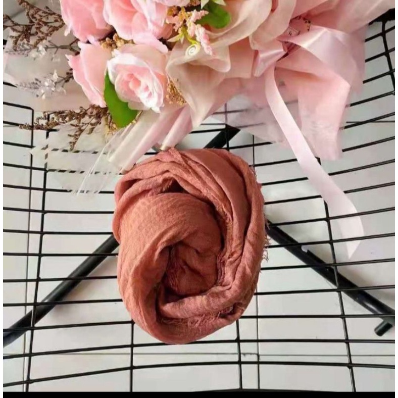 pashmina kusut polos / hijab pashmina crinkle premium-salem