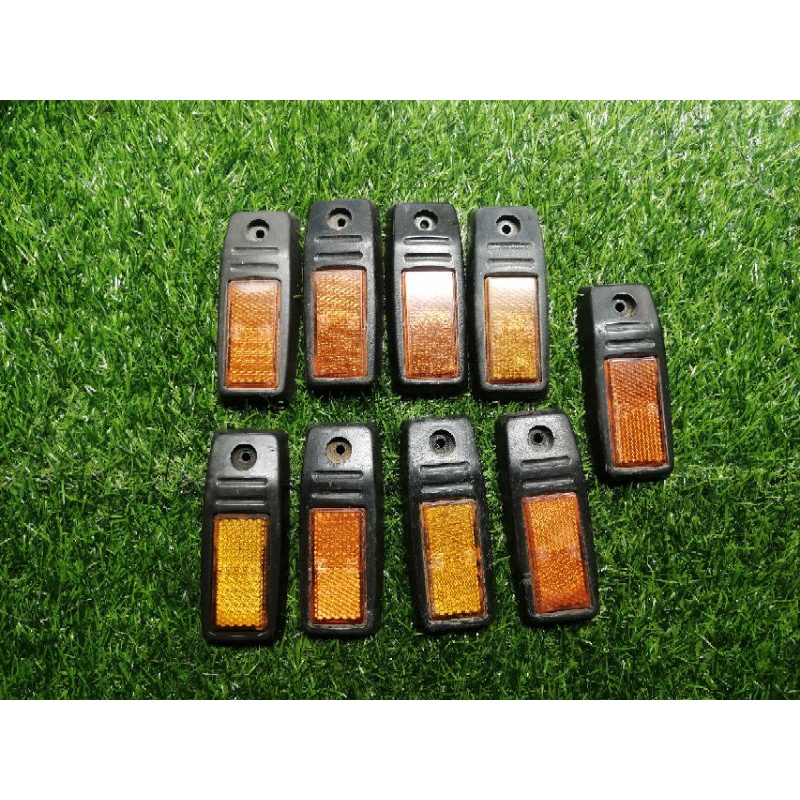 mata kucing spakbor slebor depan astrea grand original KGD