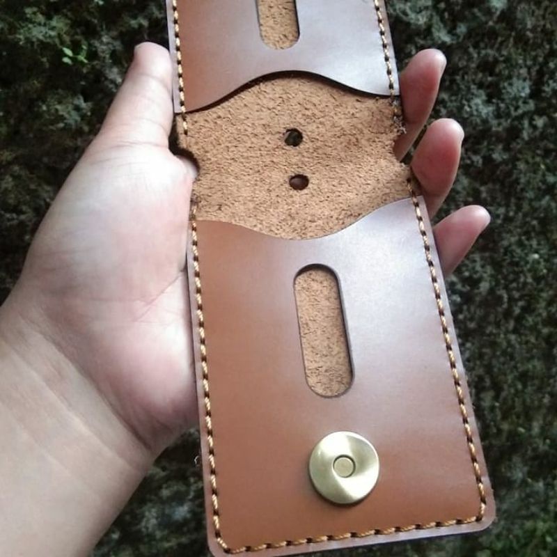 

id card magnet flip