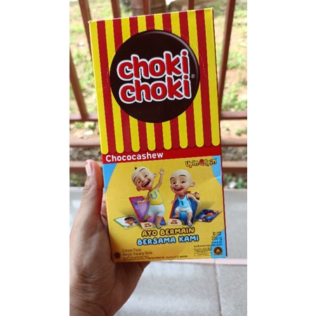 

CHOKI-CHOKI PASTA COKLAT FREE Kartu upin ipin best seller isi 20 pc stick