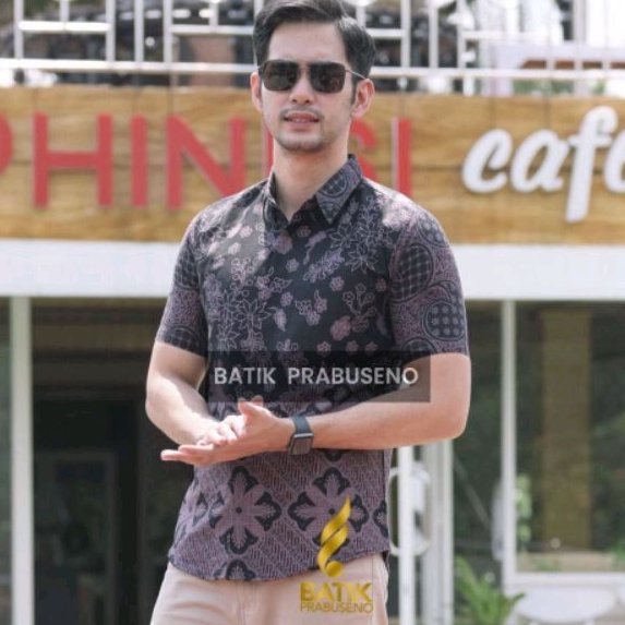 Trisangkoro Lengan Pendek Slimfit Original Baju Batik Prabuseno Kemeja Pria Bahan Katun Printing Hal