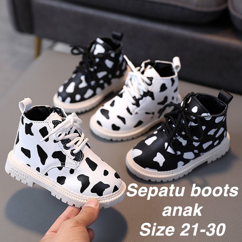 (LOLI-JKT) SP-101 SEPATU ANAK IMPORT MOTIF DALMATION SIZE 21-30