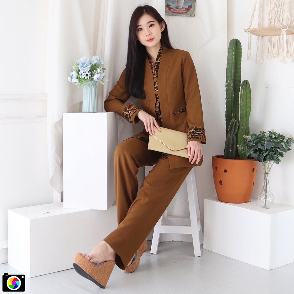 BLAZER WANITA LYNELLE / Seragam PNS / Blazer PNS / Baju PDH PNS Wanita / Baju Dinas Pemda Wanita / Baju Khaki PNS Wanita / Seragam ASN Wanita / Baju Guru Wanita - 5001 Pemda Aceh / Coklat Tia Gelap